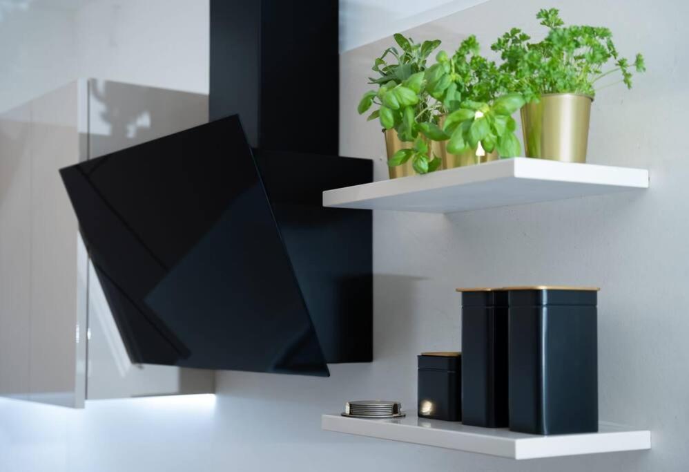 Capsula Luxury Apartment 우마그 외부 사진