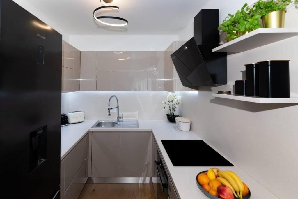 Capsula Luxury Apartment 우마그 외부 사진